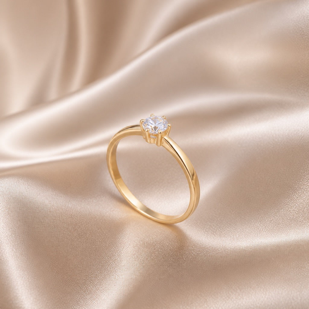 Goldring mit Zirkonia – Schlicht. Strahlend. Unvergesslich.