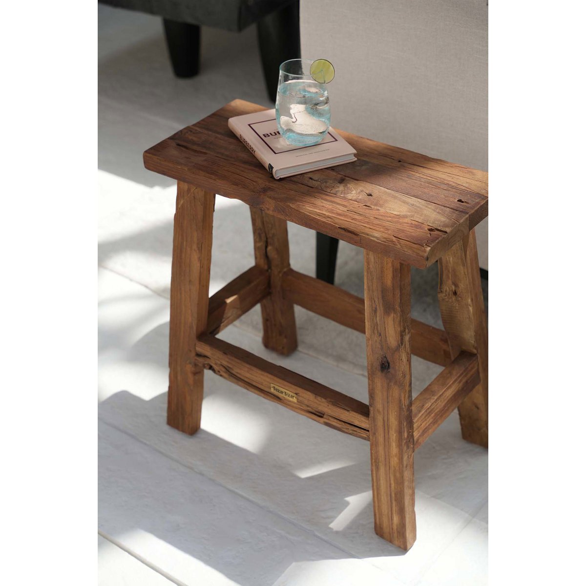 Der Fab Rustic Hocker – Natur