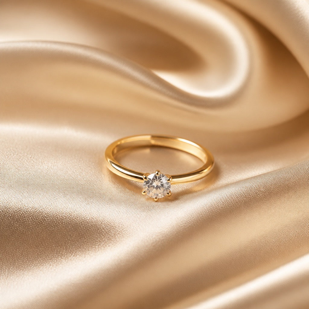 Goldring mit Zirkonia – Schlicht. Strahlend. Unvergesslich.