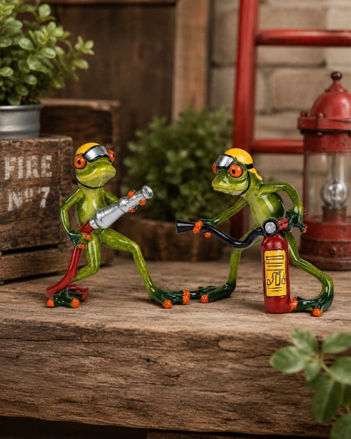 Deko-Frosch Feuerwehrmann – hellgrün, sortiert by Lefran Cottbus