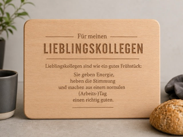 Frühstücksbrettchen mit Gravur – Lieblingskollegen by Lefran - Erlebnis- & Genusskaufhaus