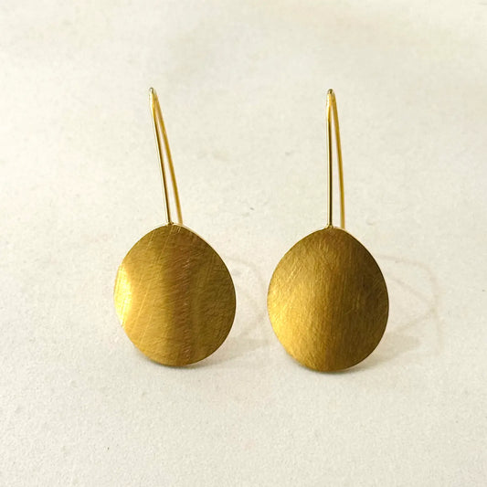 Antena Ohrringe in gebürstetem Gold