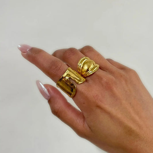 Noguchi Ring aus gebürstetem Edelstahl