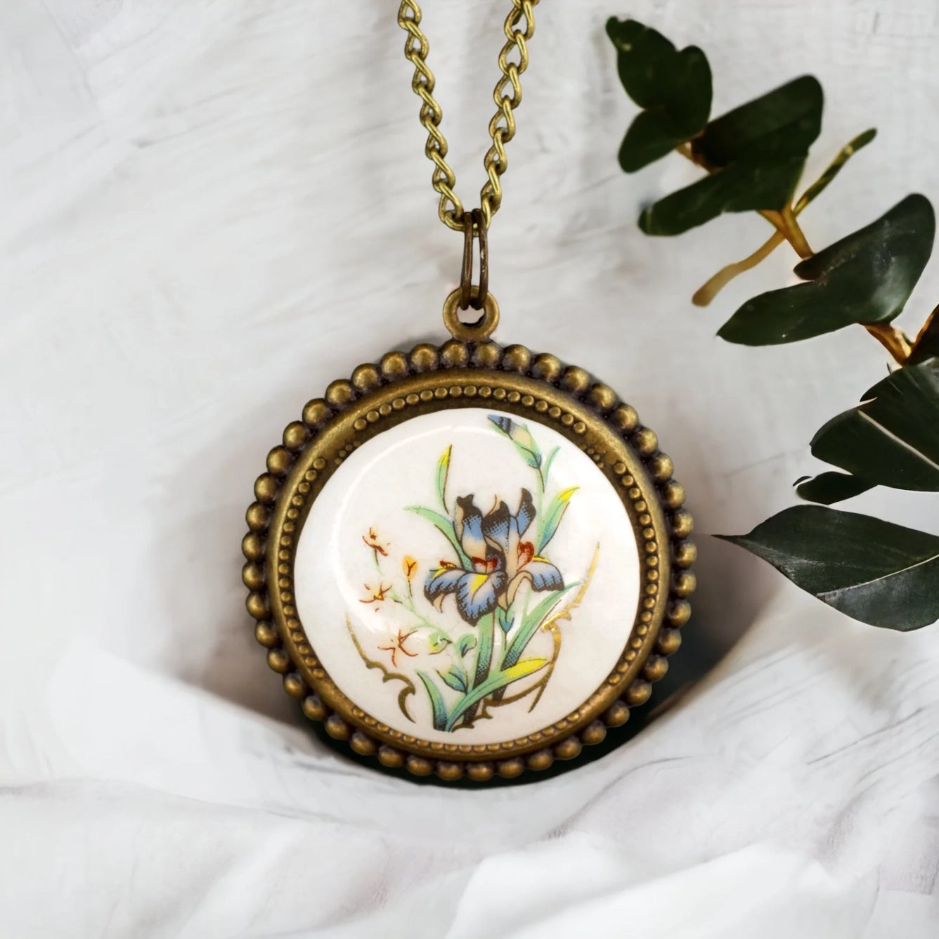 Bronze Kette im Vintage Stil "Blumen"
