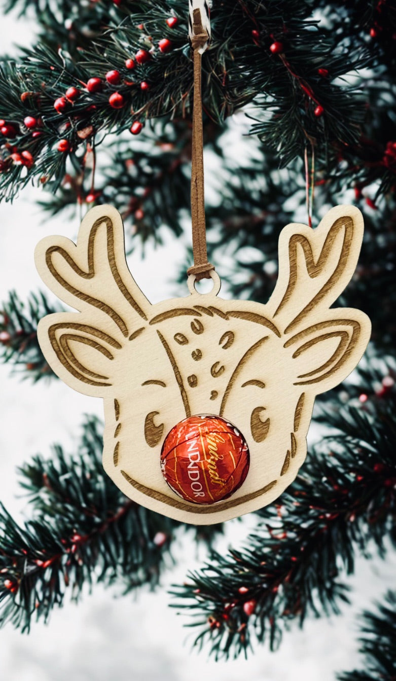 Weihnachtliche Lindorkugel-Halter aus Holz – süße Geschenkidee & festliche Deko in einem!